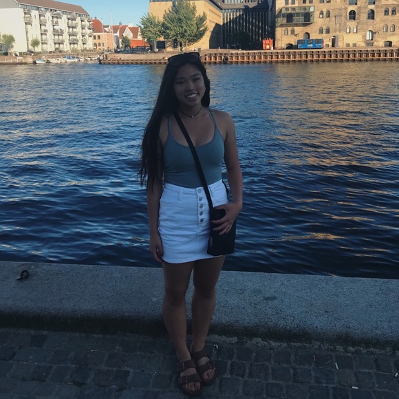 Meet your Posher, Alaina - Picture 1 of 1